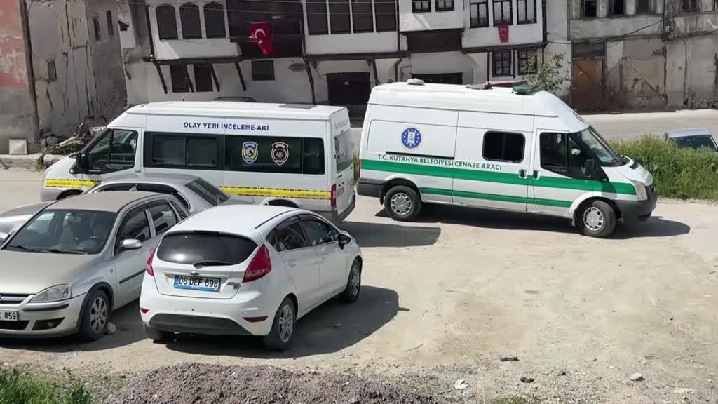 KÜTAHYA - Dayısı tarafından öldürüldüğü iddia edilen genç kızın cesedi kuyuda bulundu