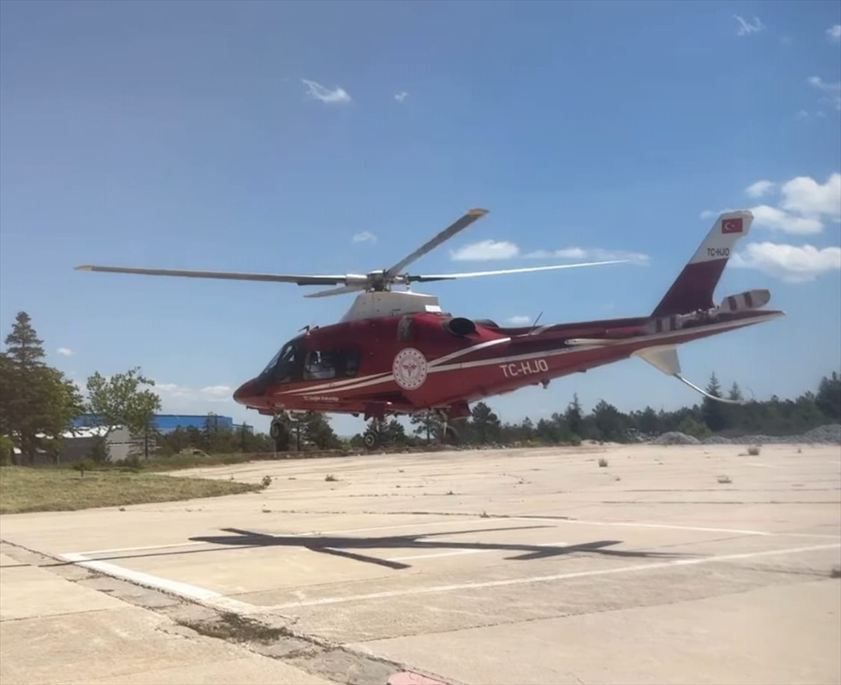 Seydişehir'de ambulans helikopter mide kanaması geçiren hasta için havalandı