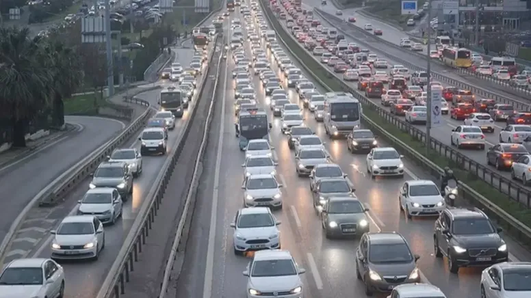 Yollarda gişeleri tarihe karışıyor SGS dönemi başlıyor! Ücret plakaya yazılacak