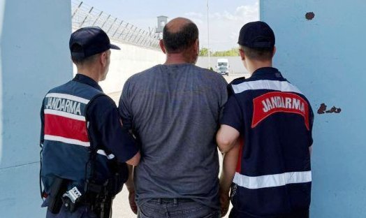 Konya'da Şok Operasyon! Saklandığı Çatı Arasında Enselenerek Yakalandı