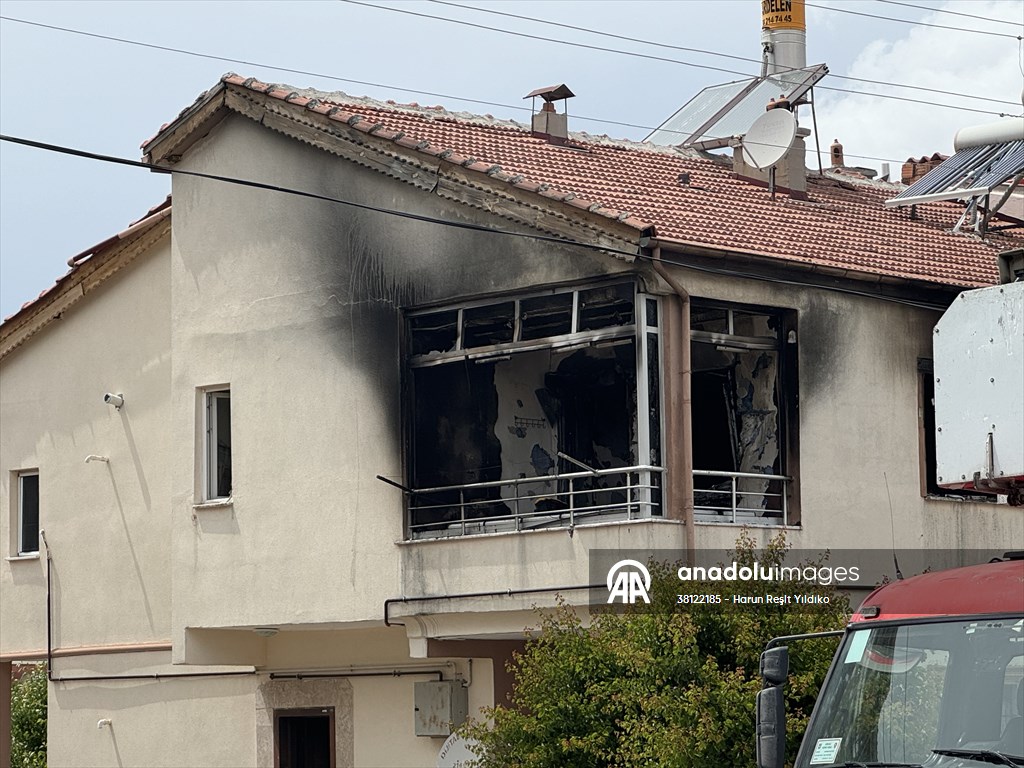Karaman'da eski eş boşandığı karısının evini yaktı