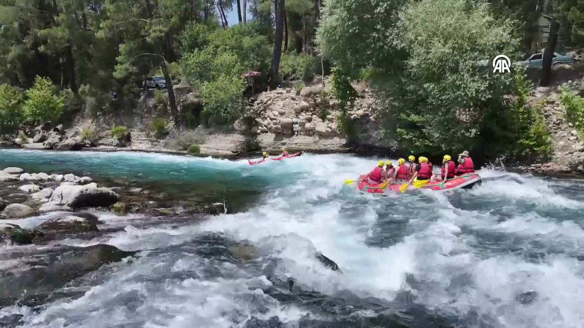 Köprülü Kanyon'da Kürekle 14 Km'lik Adrenalin Fırtınası!