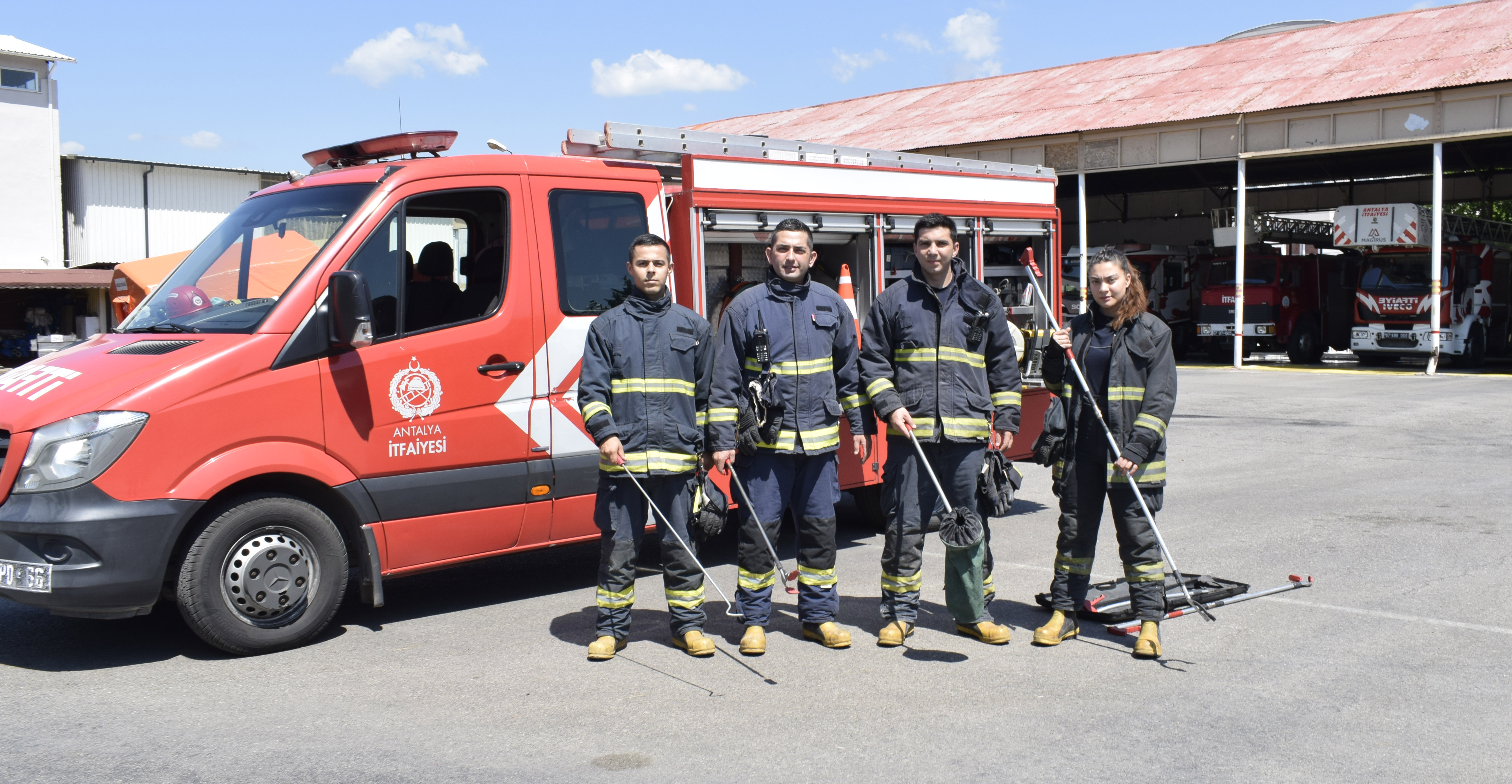 'Açıkta bırakılan süt yılanları cezbediyor'
