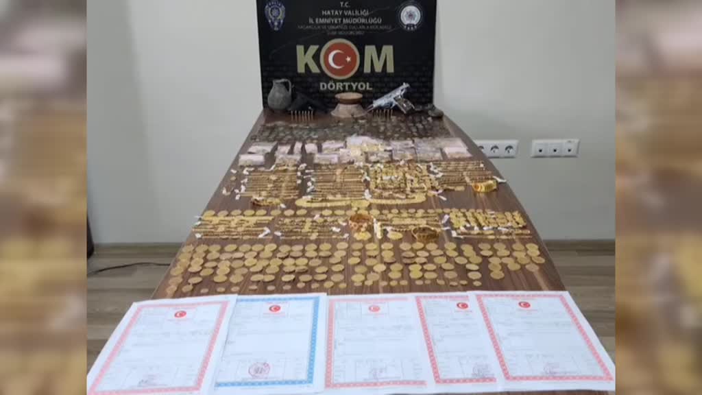 Hatay'da düşük ayarlı altın sattıkları iddiasıyla 5 kuyumcu yakalandı