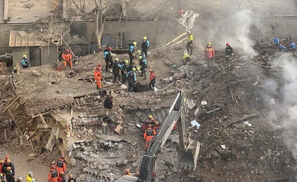 Konya'da 2 kişinin öldüğü binanın çökmesiyle ilgili 5'i tutuklu 10 sanık hakim karşısında