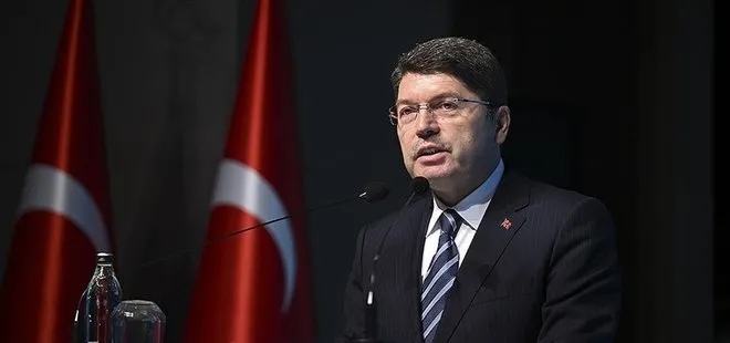 Adalet Bakanı Yılmaz Tunç '1 yıl ceza alan 18 gün cezaevinde kalacak.' dedi..