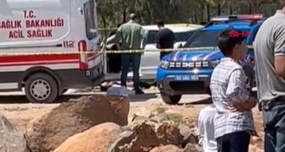 Şanlıurfa - Evini bastığı kız arkadaşını öldürdü, annesi ile kardeşlerini de yaraladı