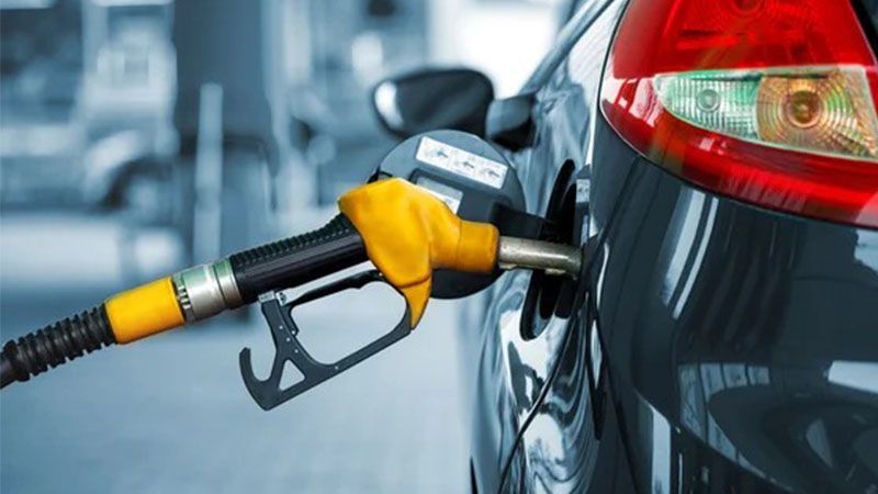 Yakıt fiyatları düşüşe geçti, vatandaş rahat bir nefes aldı!
