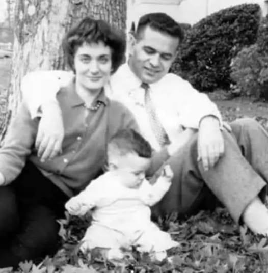  Bozkırda O kerpiç evden üç profesör bir de doçent çıktı...