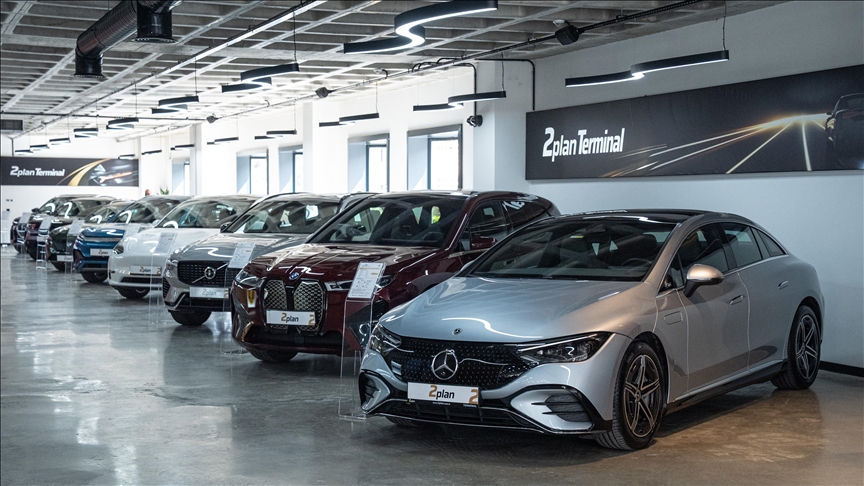 İkinci el oto satışında 6 ay-6 bin şartı uzatıldı