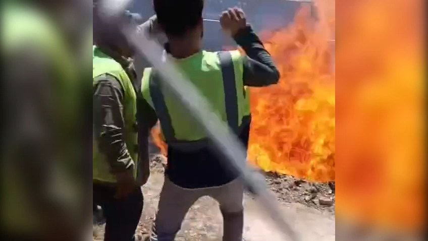 Şanlıurfa’da tiner yüklü minibüs devrildi; 1 ölü 1 yaralı