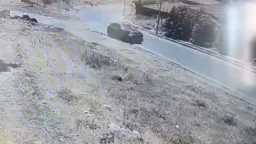 İSTANBUL - Büyükçekmece'de 15 yaşındaki sürücünün ciple çarptığı yaya öldü - Güvenlik kamerası