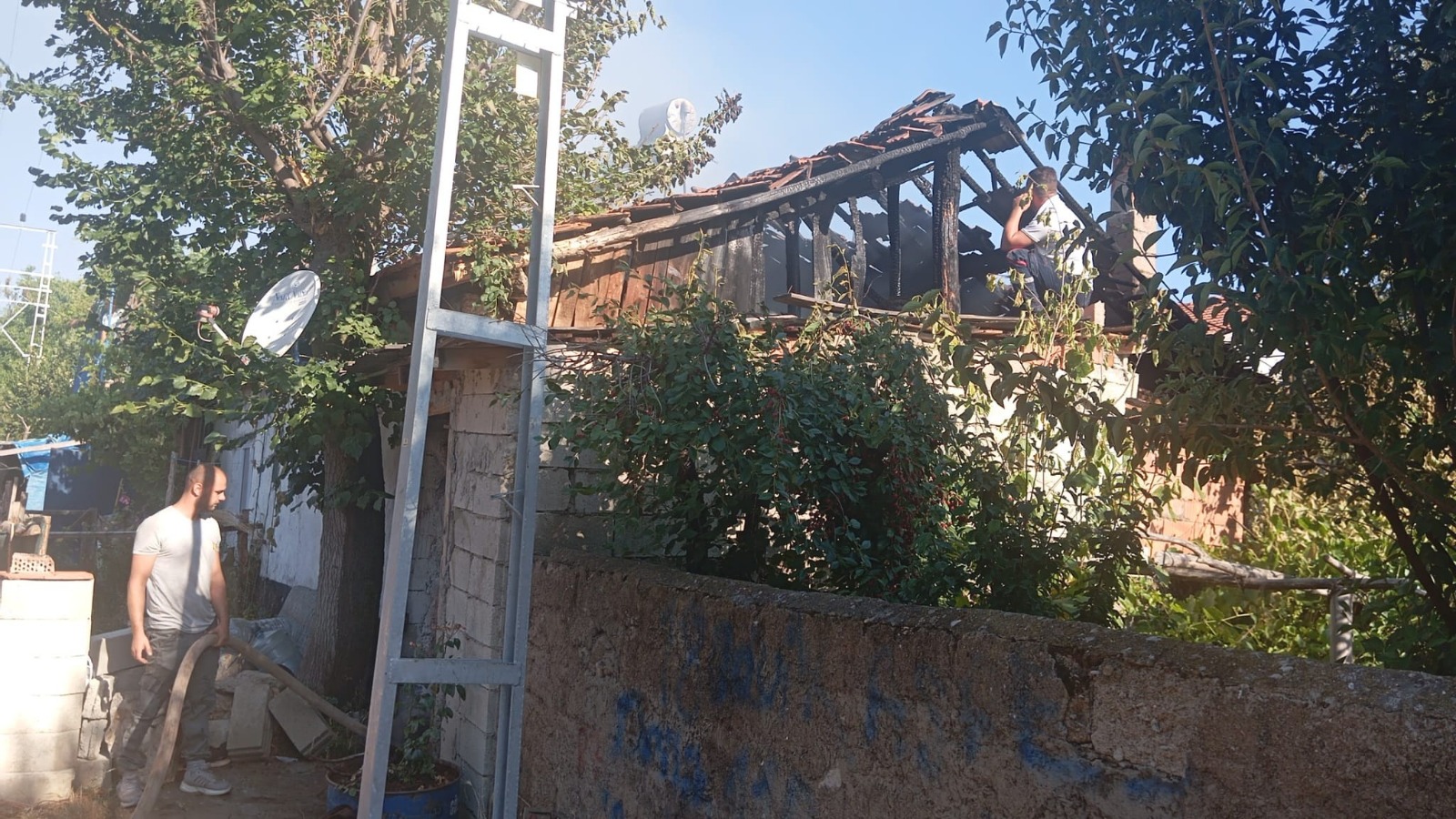 Beyşehir'de Flaş Gelişme! Sedat Peker'in Yardımı Kaymakamlığı Harekete Geçirdi