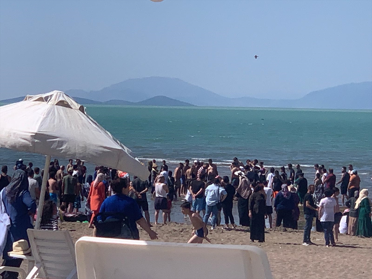 Beyşehirde Acı Olay: 9 Yaşındaki Devran Hakikat, Karaburun Plajında Boğulma Tehlikesi Geçirdi