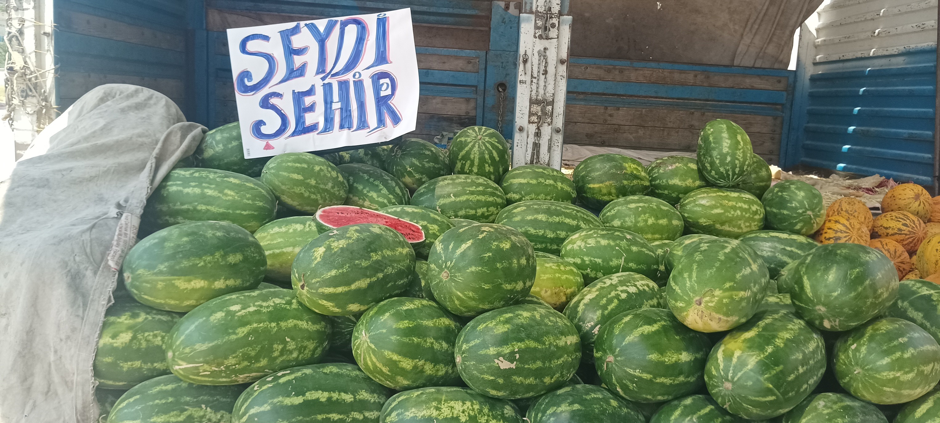 Seydişehir Karpuzunda Fiyatlar Yükseldi, Üreticinin Yüzü Gülmeye   başladı.