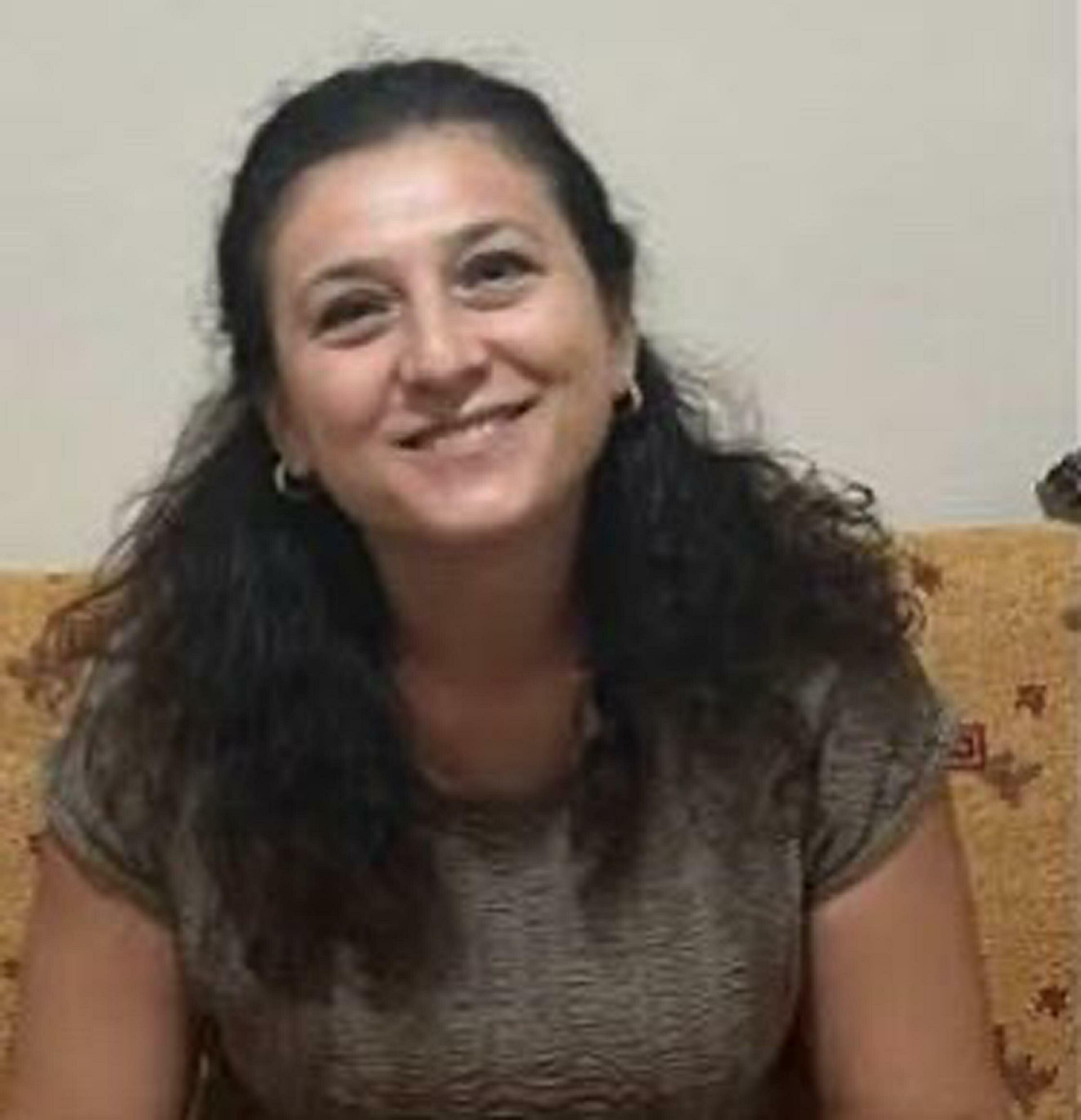 Aydında Kapısı açık minibüsten düşen ebe hayatını kaybetti