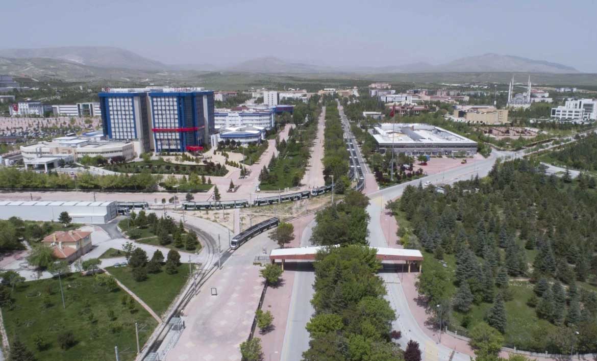 Üniversitenin akademisyenlerden jüri üyeliği ücreti iade davasında 2 mahkemede farklı karar