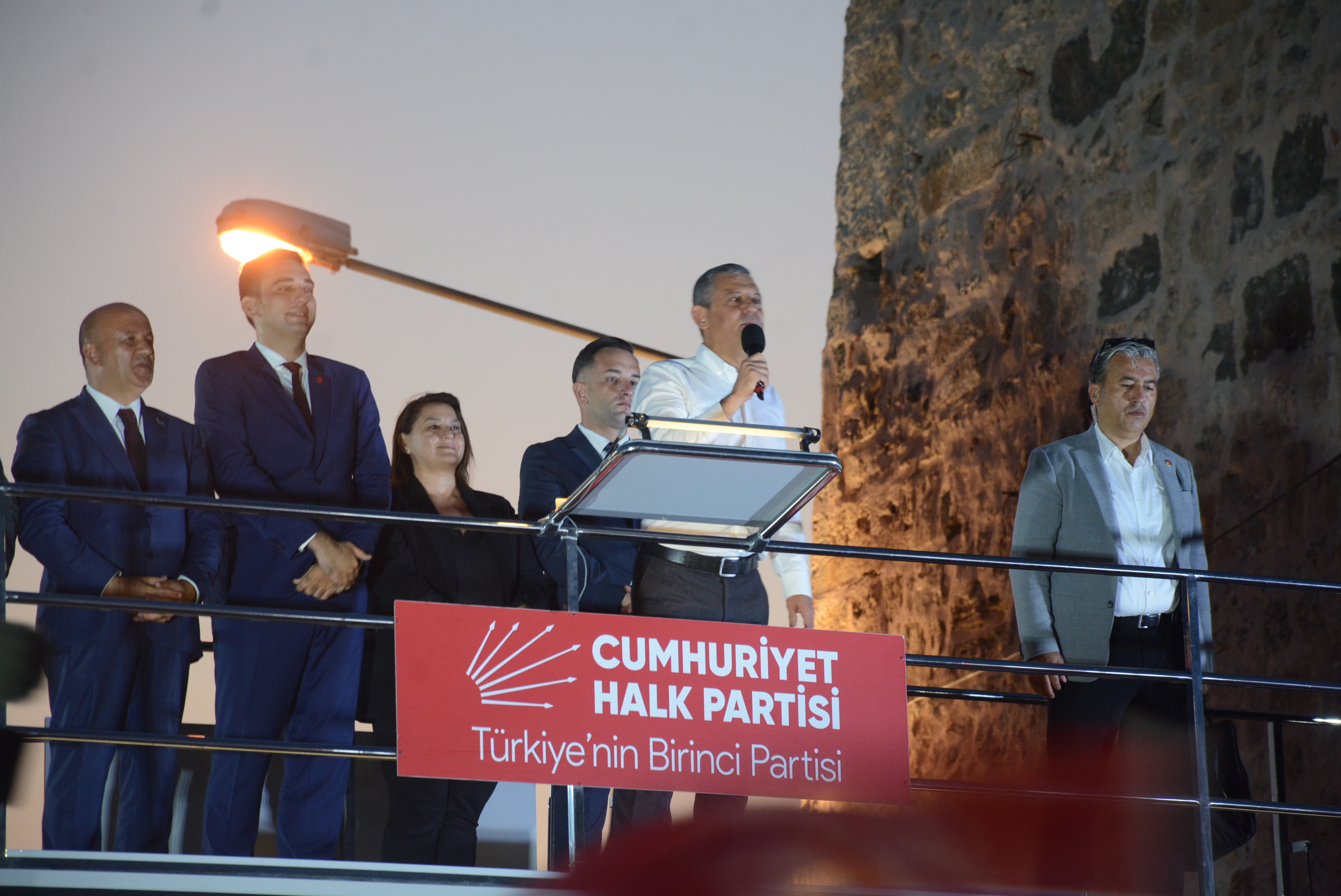 Özel: Dünyanın en pahalı ve yavaş internetini kullanıyoruz