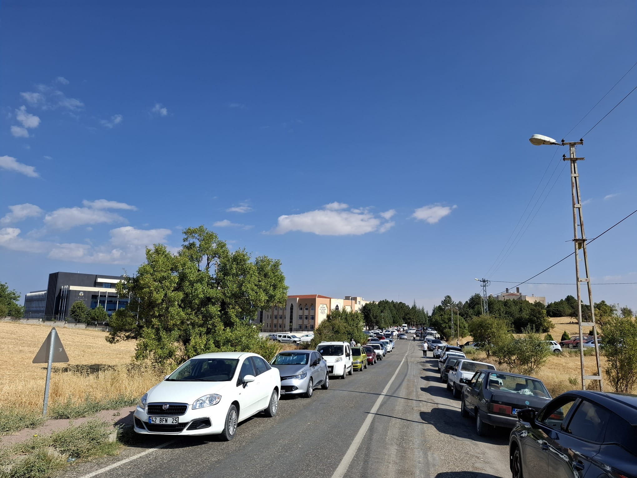 Seydişehir'de KPSS Adaylarından Serzeniş: "YKS Yapılıyor da KPSS Neden Yapılmıyor?