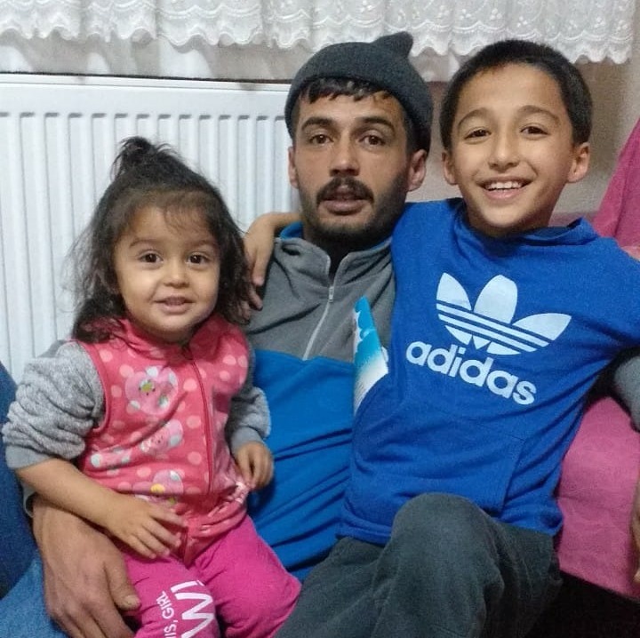 Konya’dan ailesiyle Manavgat’a tatile giden 34 yaşındaki Sefer Ardıç, denizde boğularak hayatını kaybetti