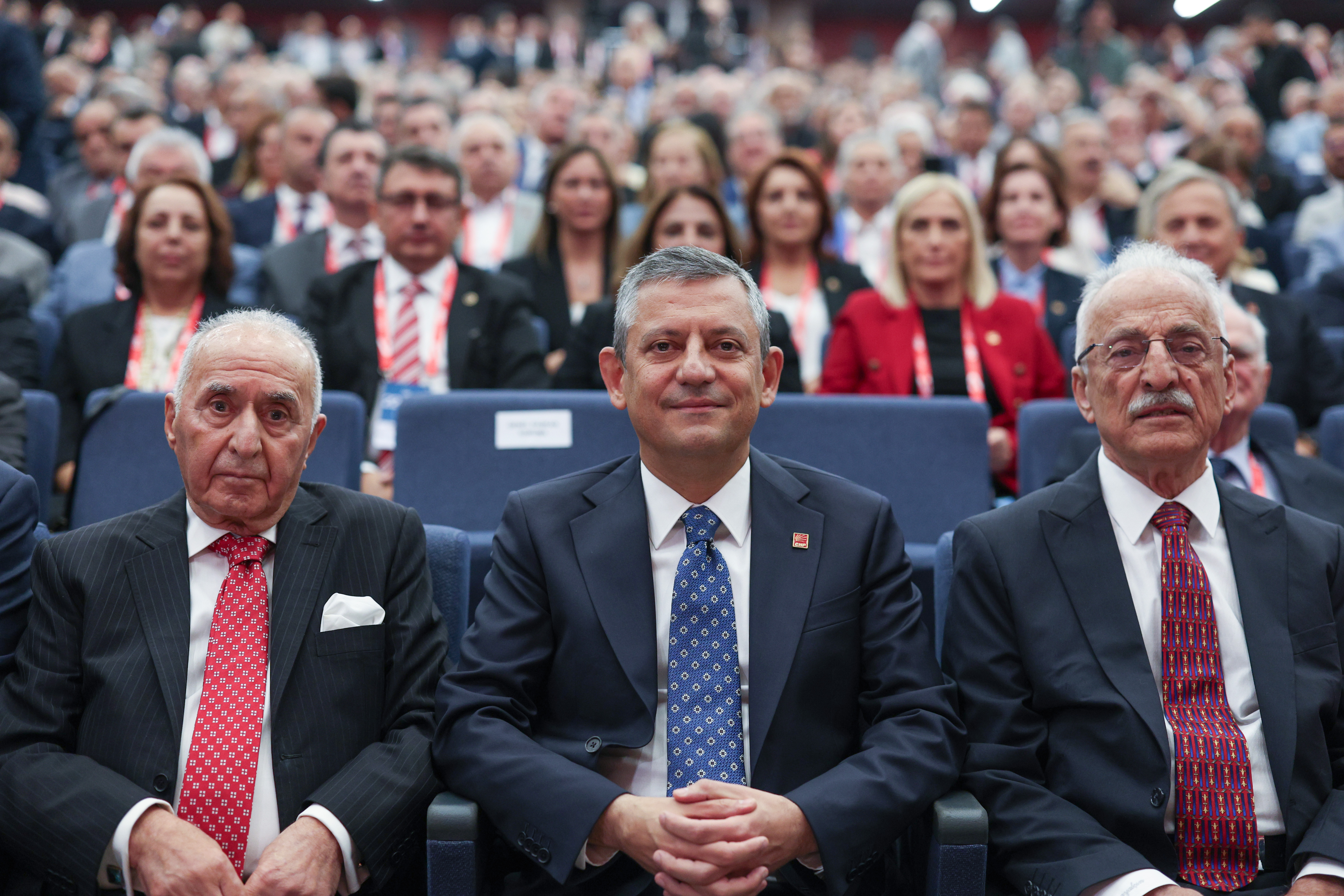 Ankara- Özgür Özel, yeniden genel başkan seçildi 