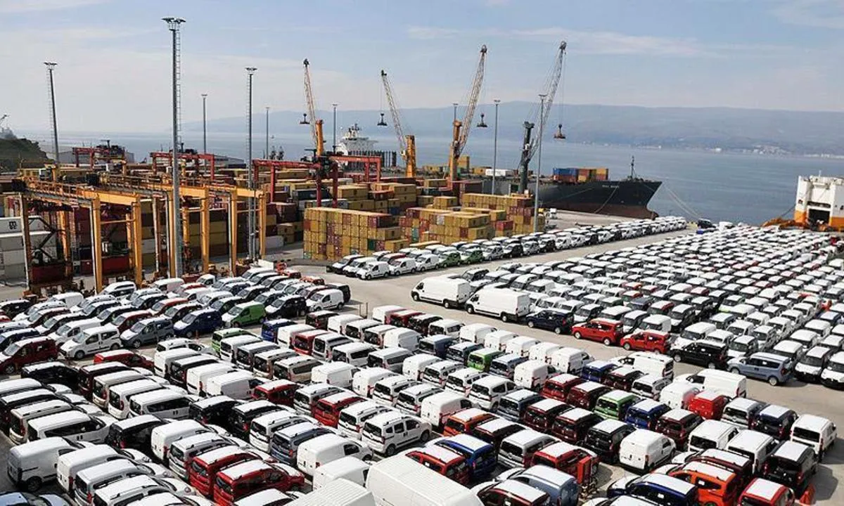 Otomobil ithalatına yeni düzenleme: Araç tipine göre ek vergi uygulanacak