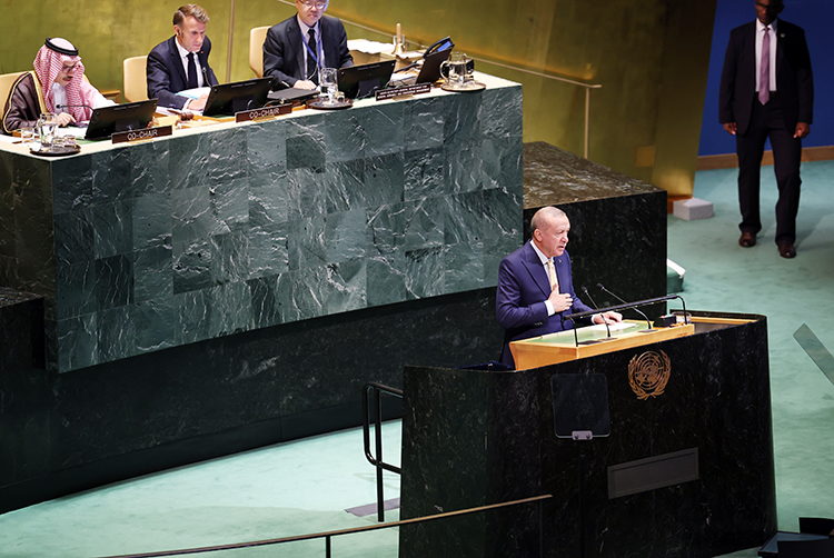 Cumhurbaşkanı Erdoğan: Filistin davası artık dünyaya mal olmuştur