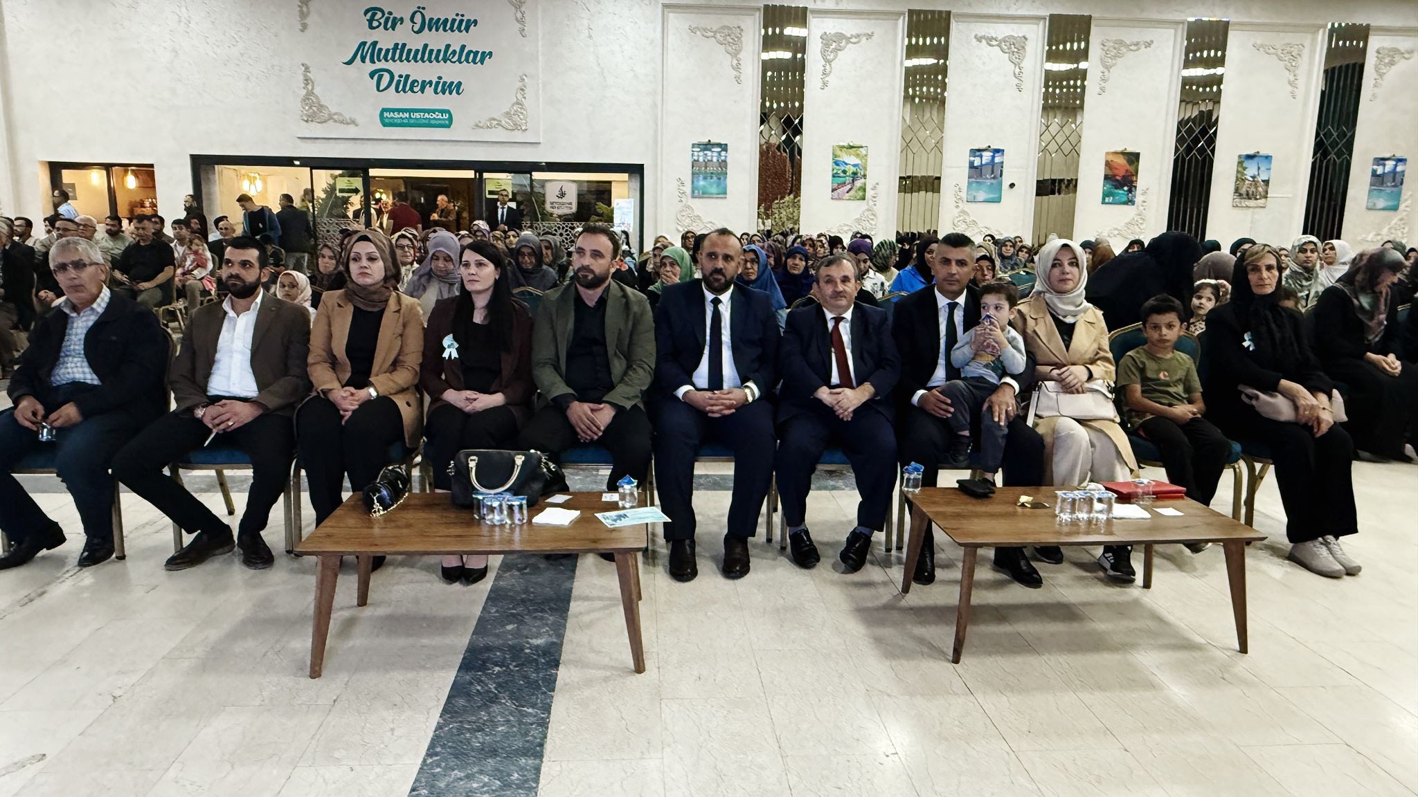 Seydişehirde Peygamberimiz ve Aile Ahlâkı Konferans düzenlendi.