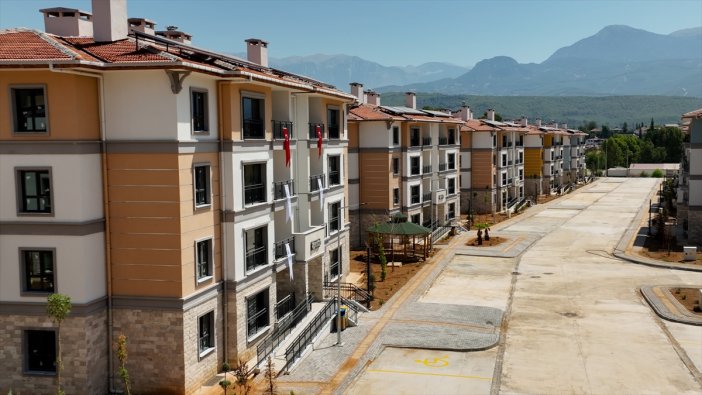 TOKİ, 500 bin sosyal konut projesinde Konya  ve  İlçelerinde kaç ev yapacak?