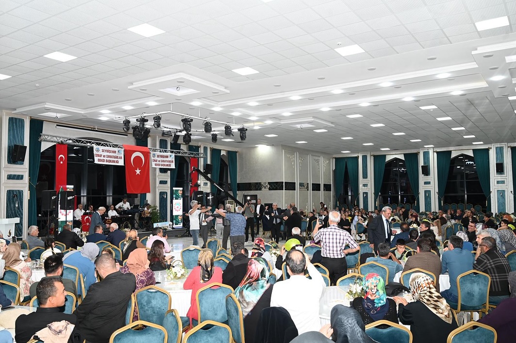 Seydişehirli esnaflar dayanışma yemeğinde buluştu