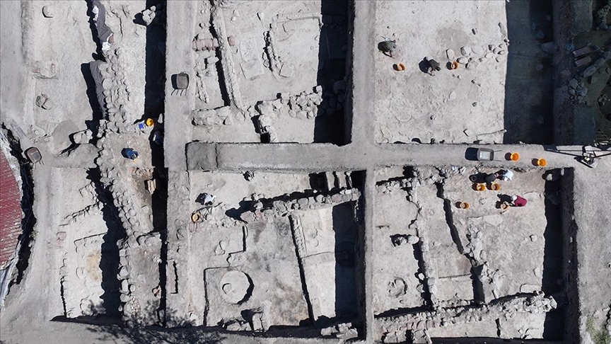 Seydişehir Gökhöyük'te tarih öncesi çağlara ait yerleşimin izleri gün yüzüne çıkarılıyor