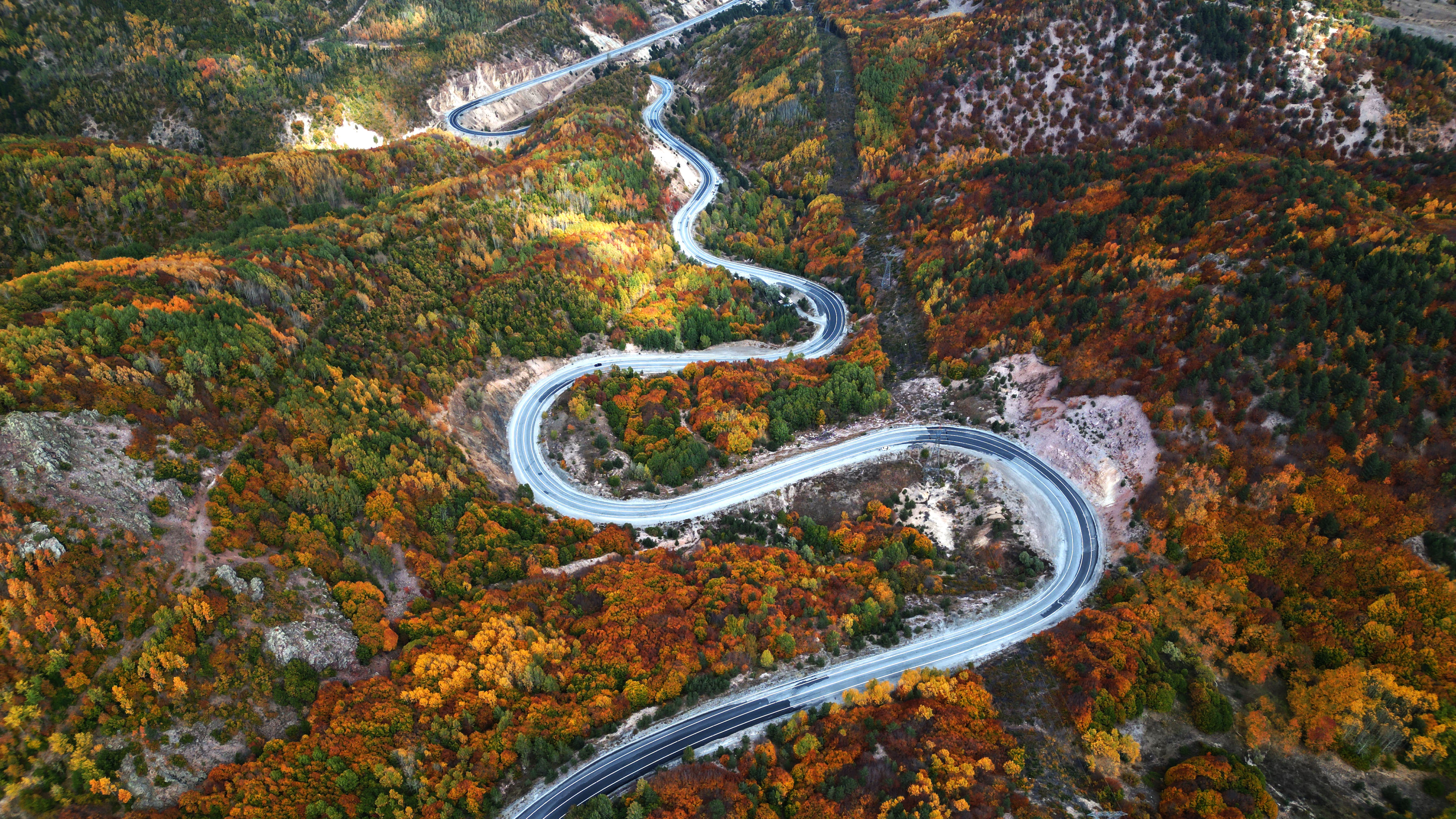 Sivas Geminbeli Geçidi'nde sonbahar renkleri fotohaber