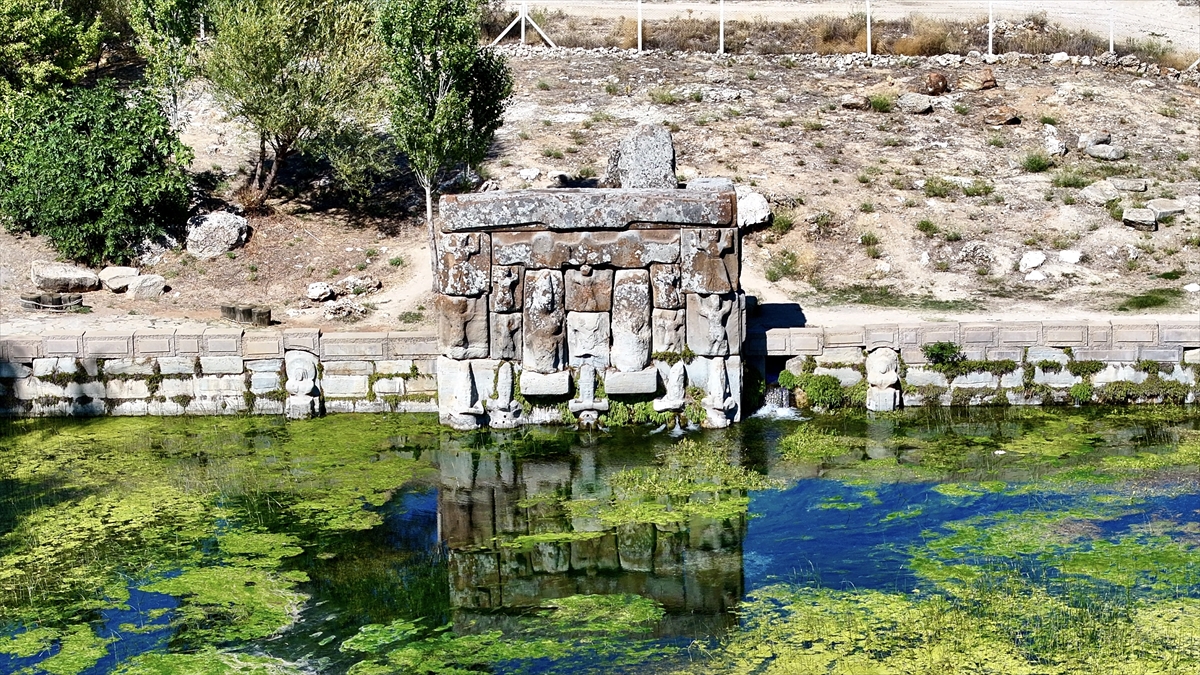 Beyşehir'de Eflatunpınar Hitit Su Anıtı Kuraklığa Rağmen 3200 Yıldır Akmaya Devam Ediyor