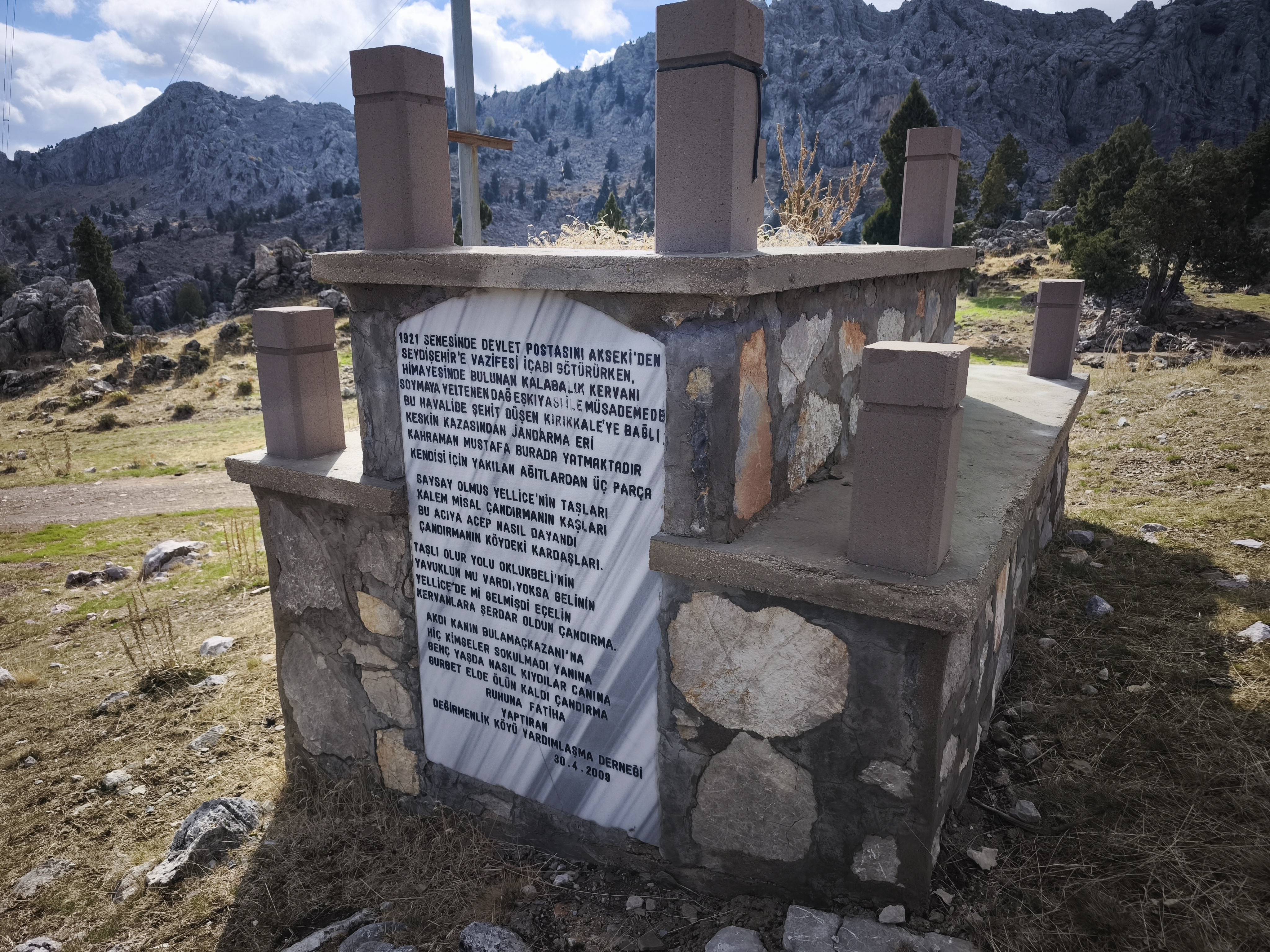 Seydişehir'de Bir Şehitlik Hikayesi: Jandarma Eri Kahraman Mustafa'nın Aziz Hatırası