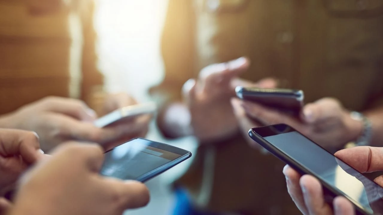 BTK'dan cep telefonu faturalarına yeni ayar! Dakika, SMS ve hat ücretlerine yeni sınır