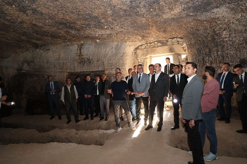 Başkan Altay, Seydişehir'deki Tarihi Sekiyurt Nekropolü'nde İncelemede Bulundu