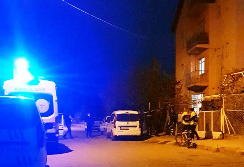 Seydişehirde, evinde tek başına yaşayan Abdurrahman Yücel, ölü olarak bulundu.