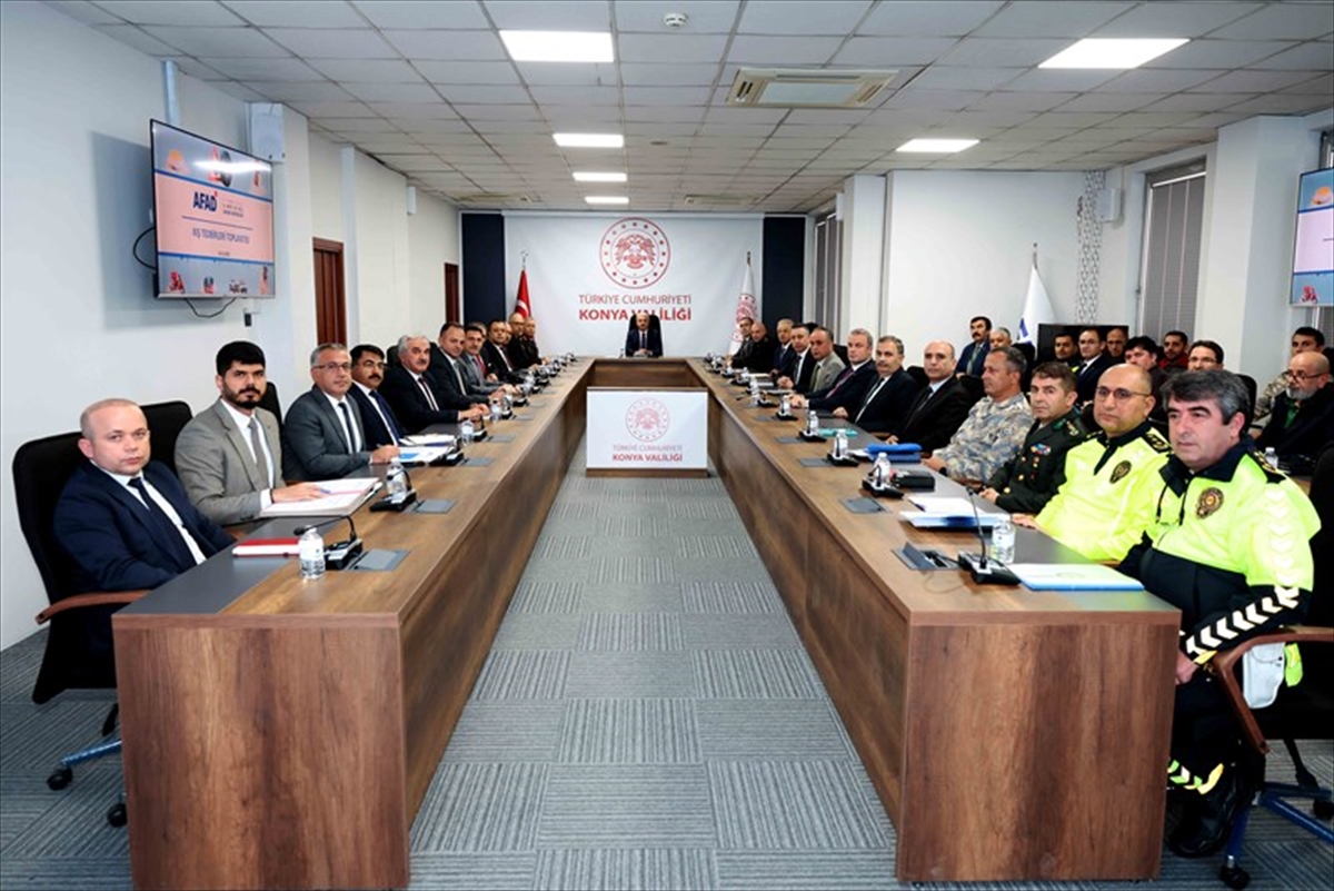 Konya'da kış tedbirlerine ilişkin toplantı yapıldı