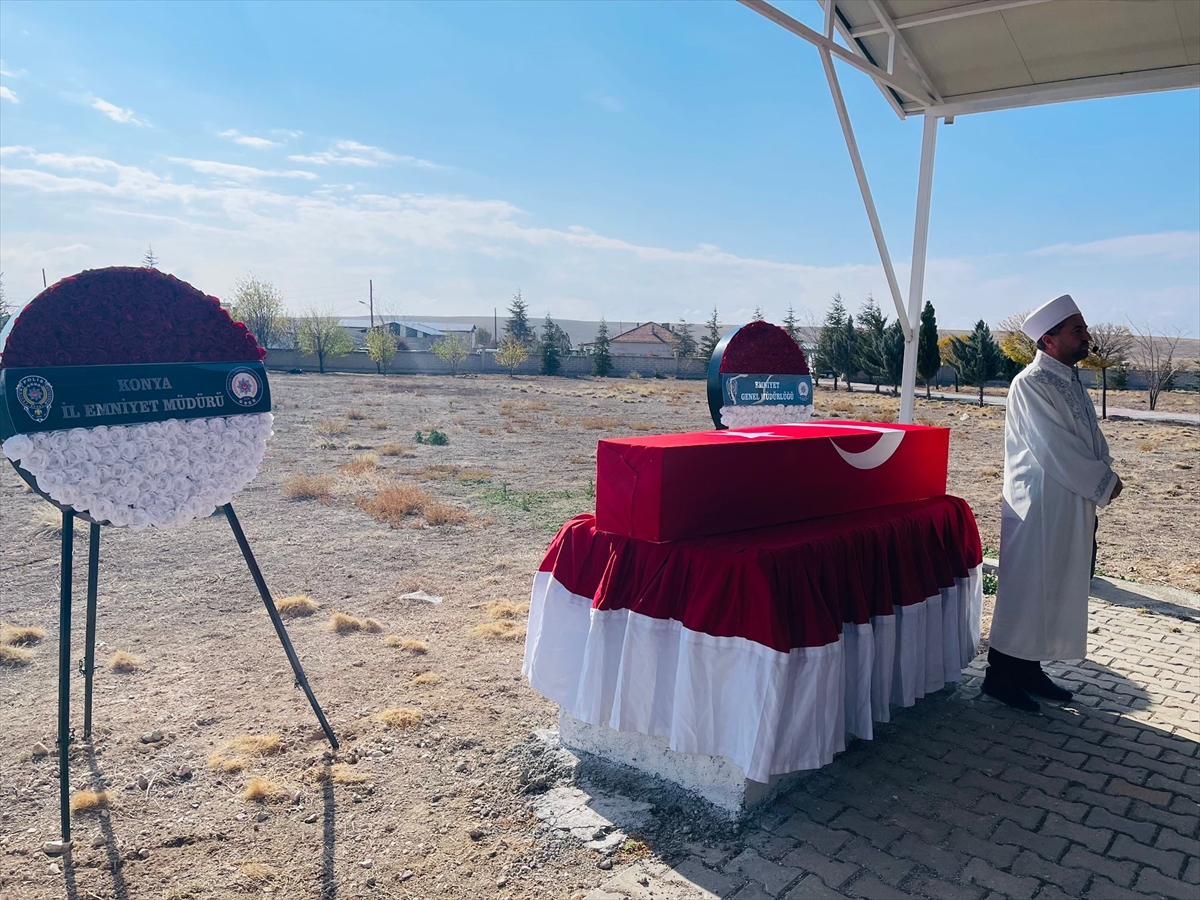 Kaybolduktan sonra cansız bedenine ulaşılan polis memurunun cenazesi Konya'da defnedildi