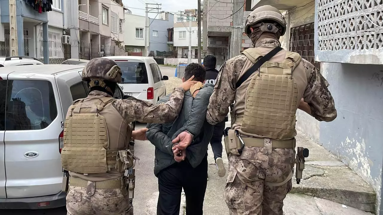 Türkiye tarihine geçen operasyon! 138 üst düzey isim yakalandı