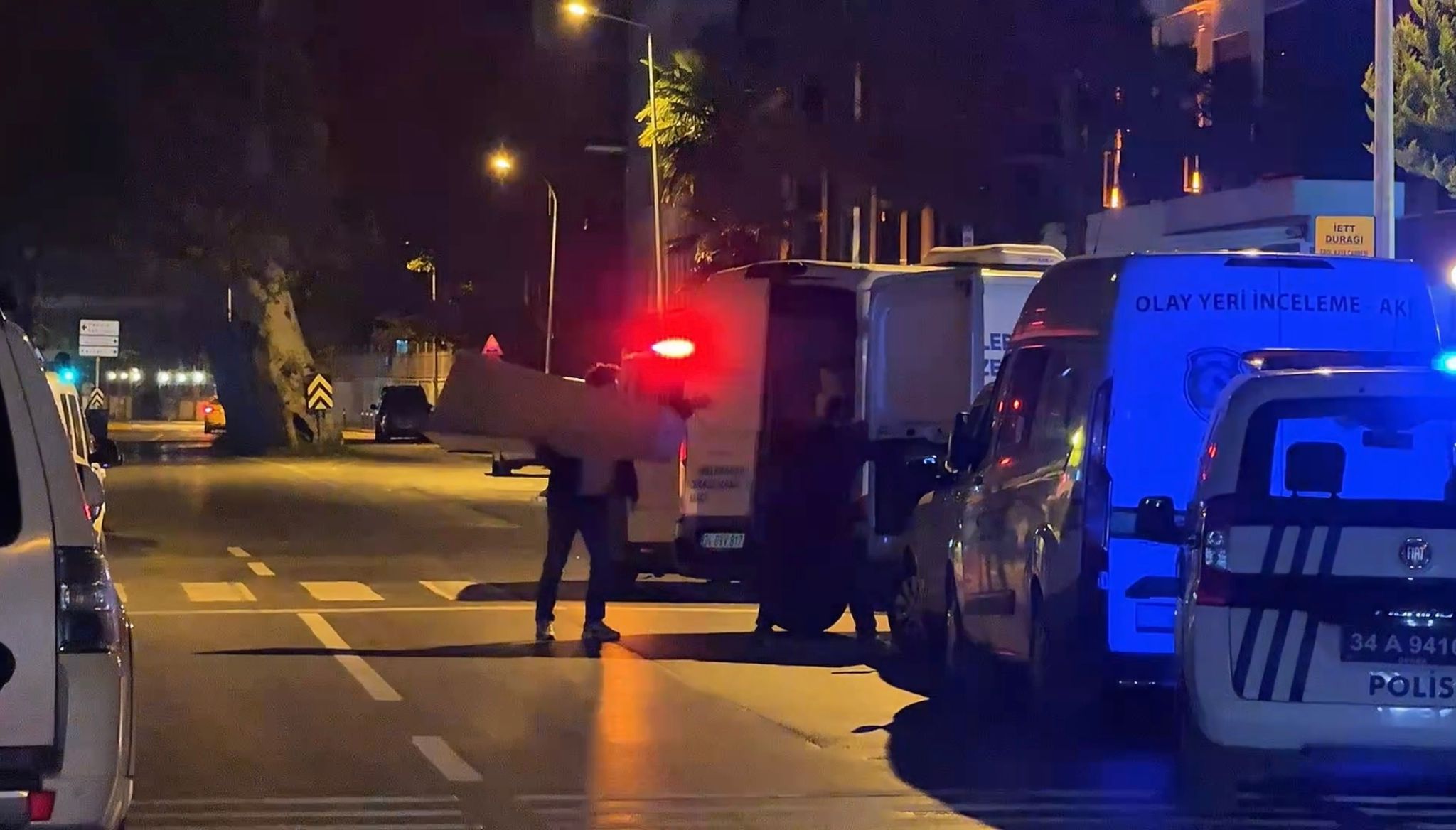 İstanbul- Pendik'te eşini bıçakla öldürüp intihar etti