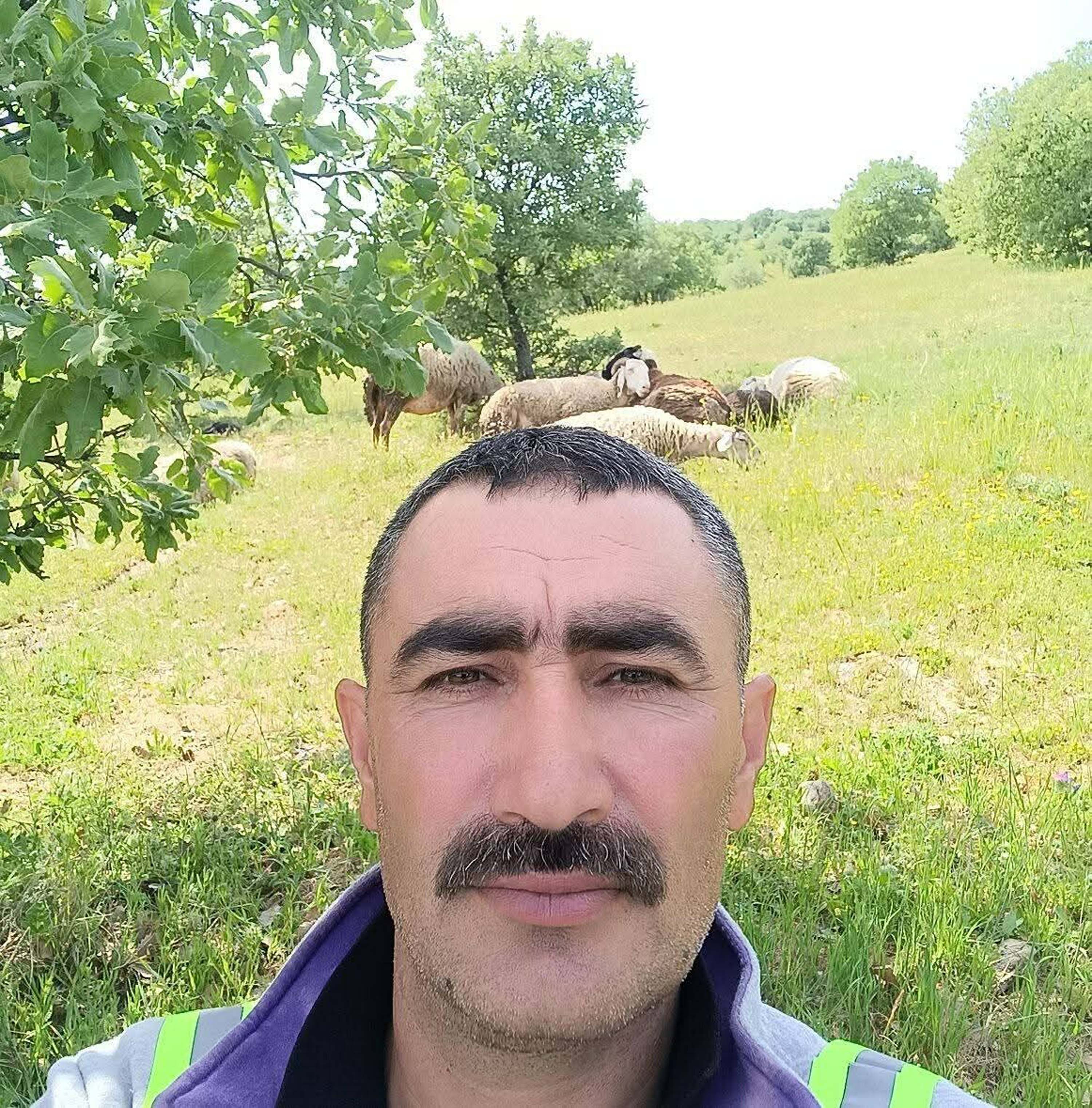 Manisa'da avcı tarafından vurulan çoban öldü