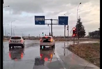 Seydişehir'de Trafik Kuralı Bilmezlik: Kontrollü Kavşakta Kornayla 'Dayatma'