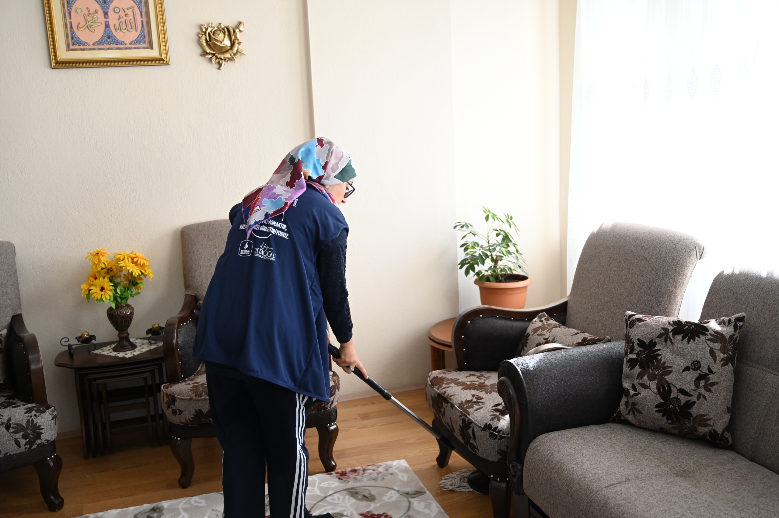 SEYDİŞEHİR BELEDİYESİ EVDE TEMİZLİK PROJESİNE ARALIKSIZ DEVAM EDİYOR