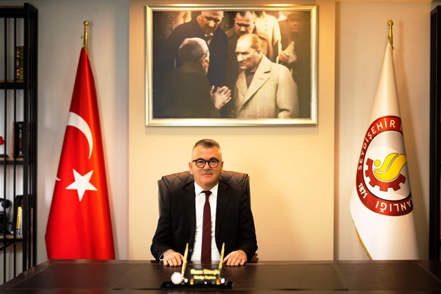 BAŞKAN USTAOĞLU, NDAN 3 ARALIK DÜNYA ENGELLİLER GÜNÜ KUTLAMA MESAJI 