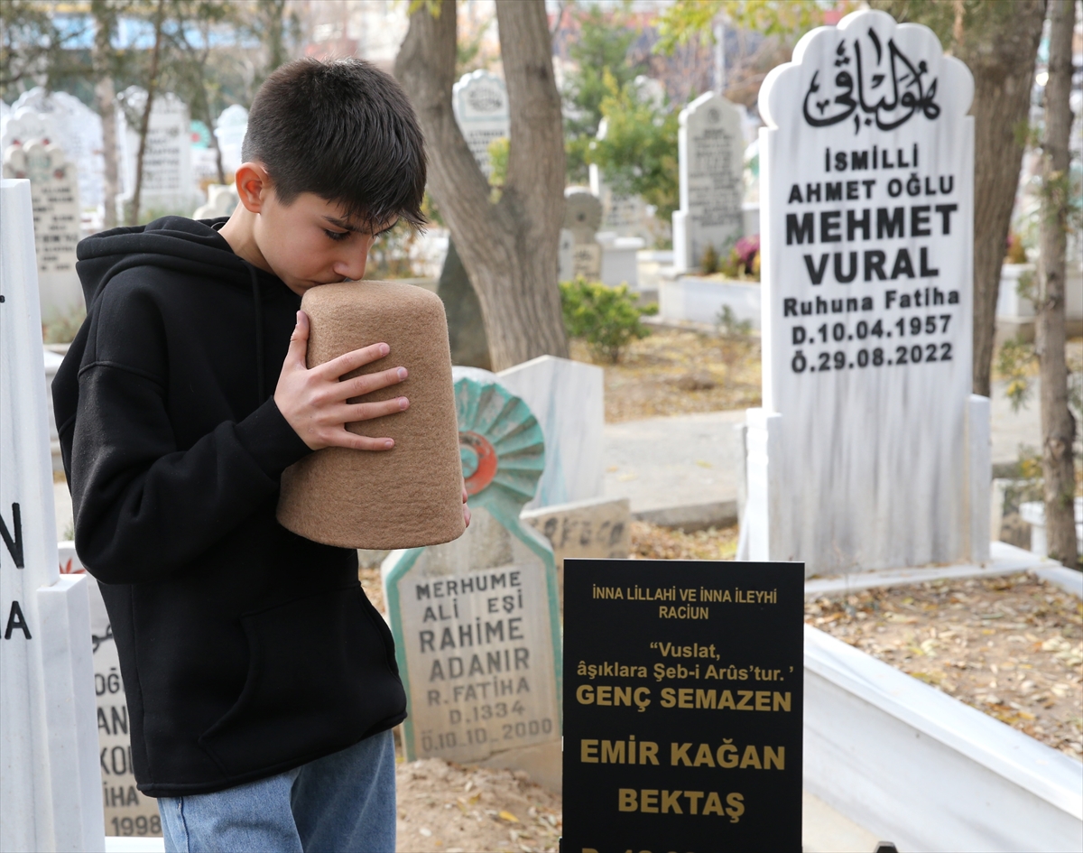 KONYA - Trafik kazasında kaybettiği semazen ağabeyinin hatırasını yaşatıyor