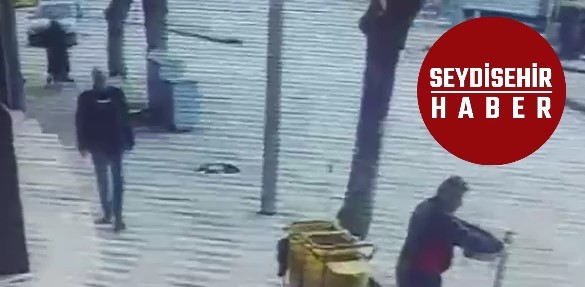 Konya'da Korkunç Kaza: Sürücüsü Kalp Krizi Geçiren Otomobil, Kaldırımdaki Anne ve Bebeğe Çarptı