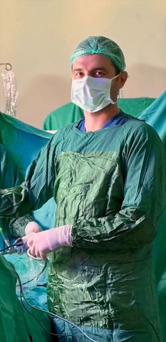 Akşehir'de bir hastadan nadir görülen kitle alındı