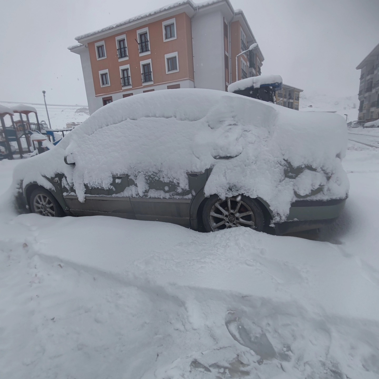 Konya Beyaza Büründü: Yağışın Şampiyonu Halkapınar Oldu!