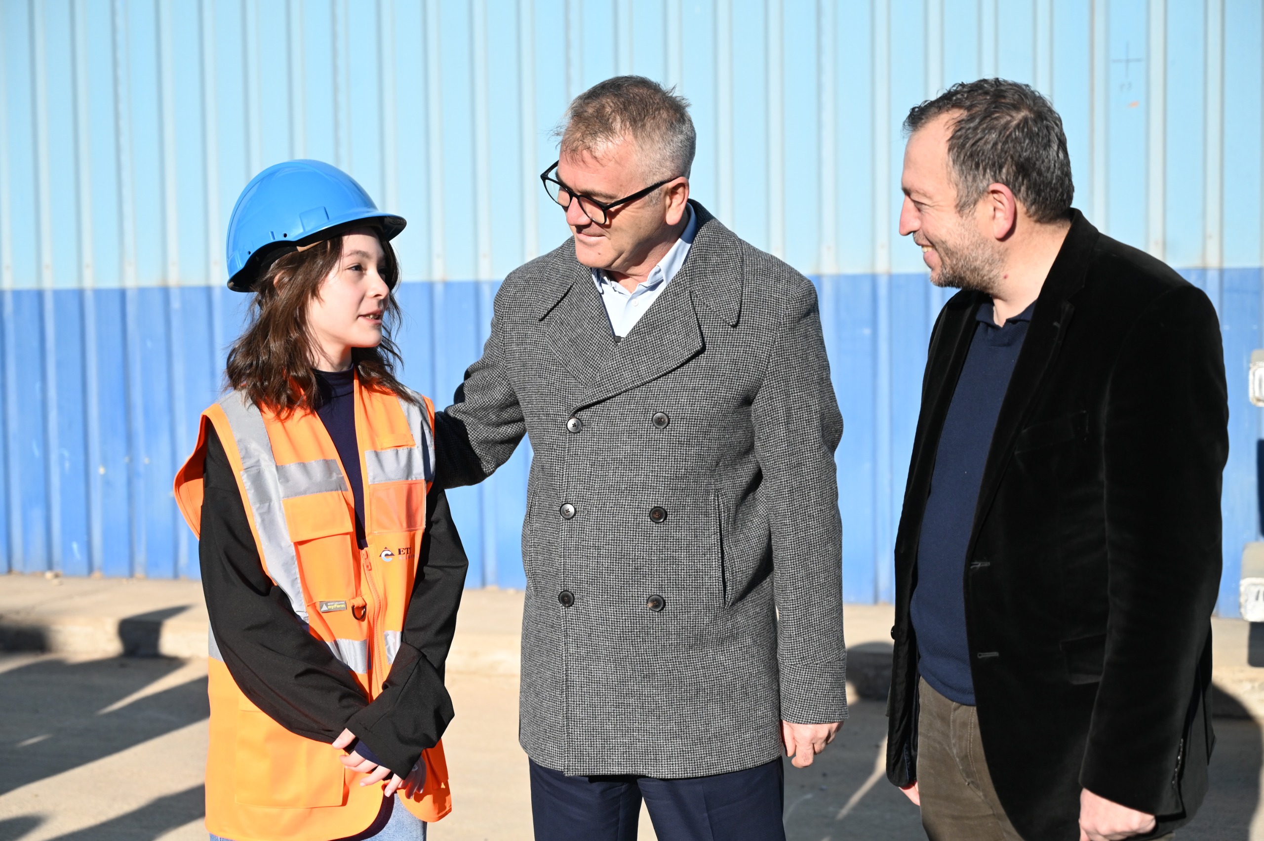 BAŞKAN USTAOĞLU’NDAN ANLAMLI DESTEK: KÜÇÜK SELMA’NIN MEKTUBU KARŞILIK BULDU